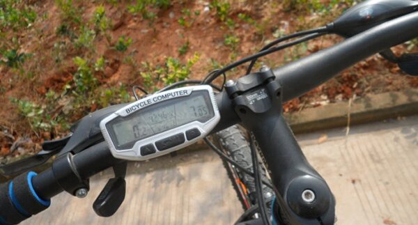 Mountain bike speedometer with blue luminous - Image 3
